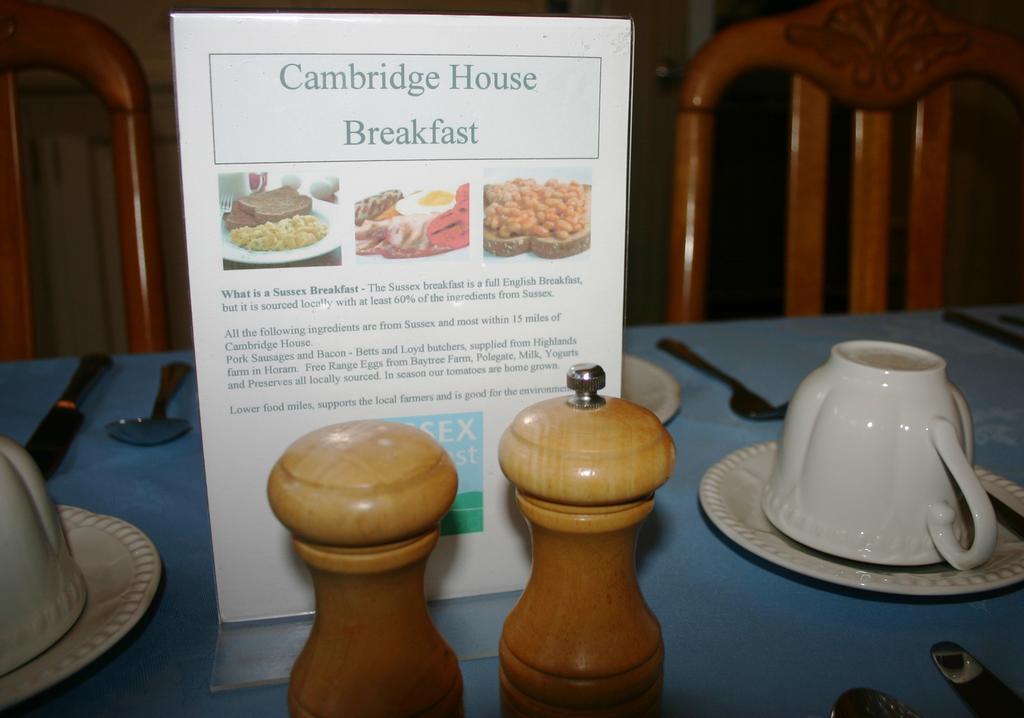 Cambridge House Guest House Eastbourne Exterior foto