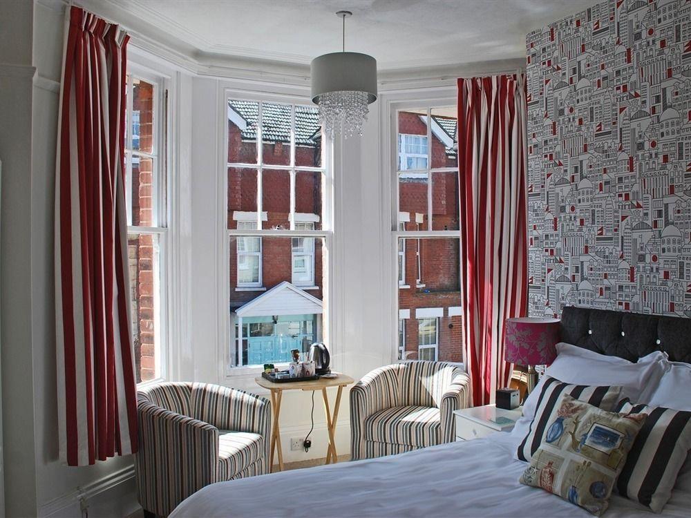 Cambridge House Guest House Eastbourne Exterior foto